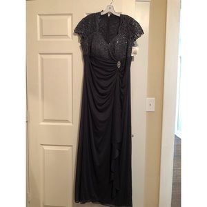 Betsy and Adam Mother of the Bride/Groom Dress